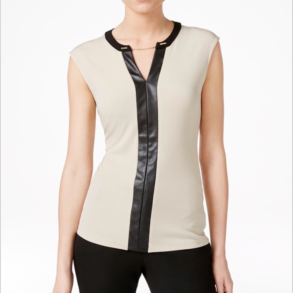 Calvin Klein Contrast-Trim Chain-Neck Top